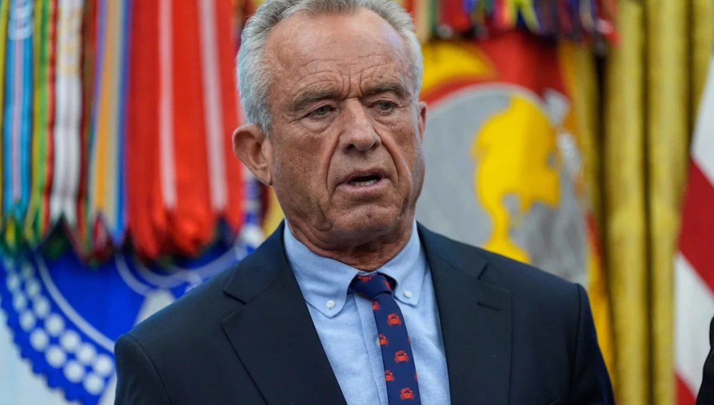 La editora de Vanity Fair publicará un libro que abordará su escandalosa relación con RFK Jr: informe La editora de Vanity Fair publicará un libro que abordará su escandalosa relación con RFK Jr: informe