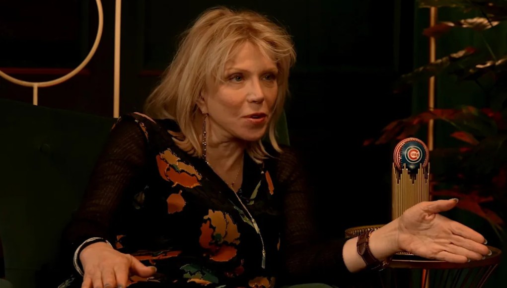 Courtney Love le pide a Dave Grohl que sea ‘hombre’ y le diga a su base de fans de ‘hombres blancos heterosexuales’ que dejen de molestarla Courtney Love le pide a Dave Grohl que sea ‘hombre’ y le diga a su base de fans de ‘hombres blancos heterosexuales’ que dejen de molestarla