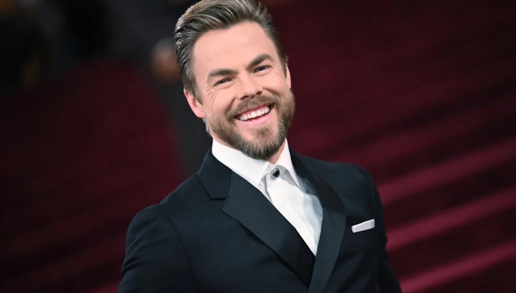 Derek Hough comparte pensamientos sinceros sobre la paternidad y su hija Everley Derek Hough comparte pensamientos sinceros sobre la paternidad y su hija Everley