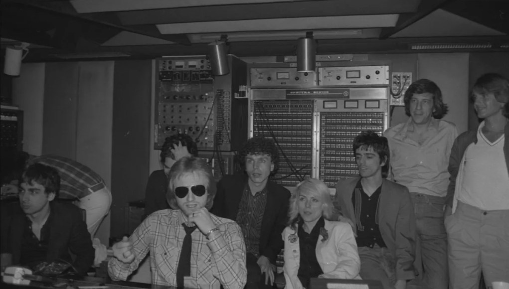 Mike Chapman recibirá el honor a su trayectoria en los premios MPEG de Australia Mike Chapman recibirá el honor a su trayectoria en los premios MPEG de Australia