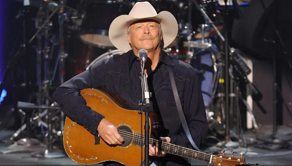 Alan Jackson actuará en el concierto del Día Nacional de los Caídos en 2026 en medio de su gira de despedida Alan Jackson actuará en el concierto del Día Nacional de los Caídos en 2026 en medio de su gira de despedida