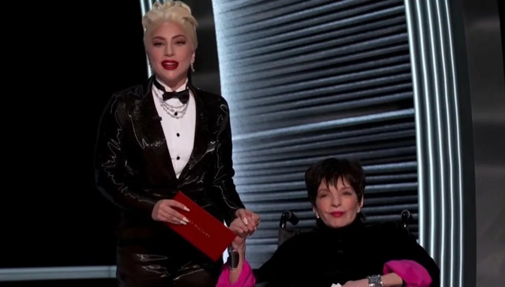 Resulta que el momento viral de los Oscar de Liza Minnelli y Lady Gaga supuestamente tiene una historia de fondo inquietante Resulta que el momento viral de los Oscar de Liza Minnelli y Lady Gaga supuestamente tiene una historia de fondo inquietante
