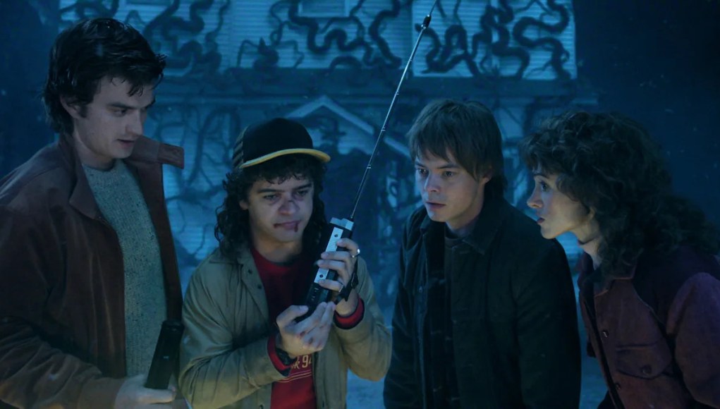 La estrella de ‘Stranger Things’ desacredita las afirmaciones de ‘imágenes invisibles’ de la temporada 5, volumen 2 mientras la reacción se intensifica antes del final de la serie La estrella de ‘Stranger Things’ desacredita las afirmaciones de ‘imágenes invisibles’ de la temporada 5, volumen 2 mientras la reacción se intensifica antes del final de la serie