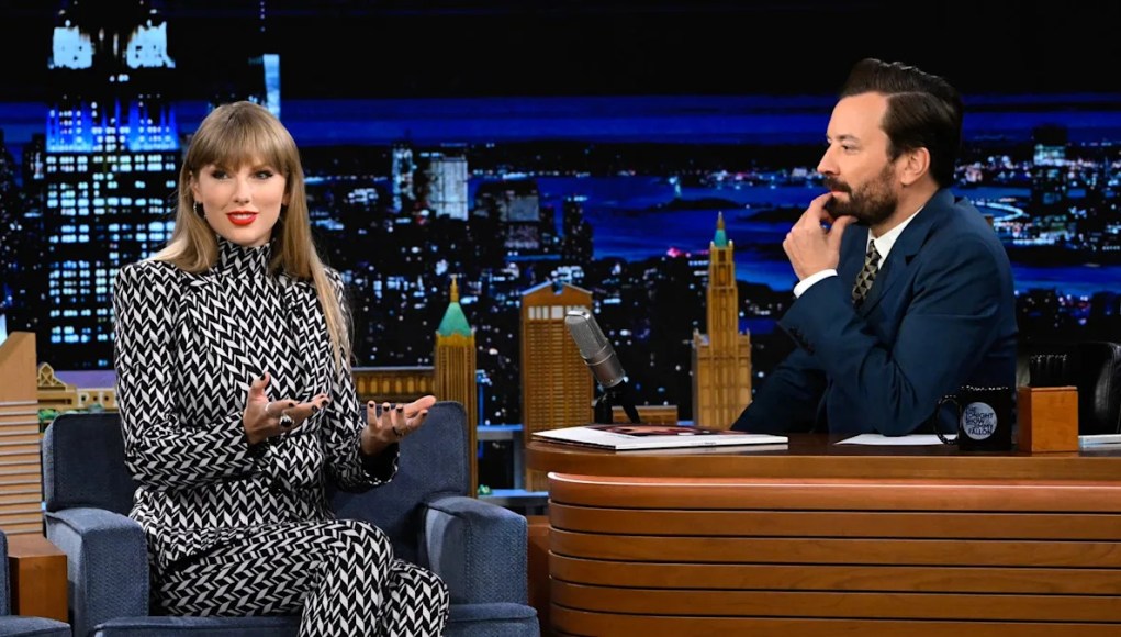 Taylor Swift aparecerá en no uno, no en dos, sino en tres shows de la noche a altas horas de la noche la próxima semana Taylor Swift aparecerá en no uno, no en dos, sino en tres shows de la noche a altas horas de la noche la próxima semana