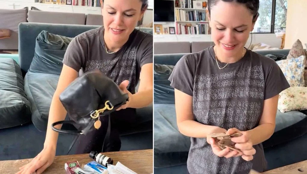 Rachel Bilson arroja el contenido absurdo de su bolso en un video hilarantemente identificable. Sí, ella lleva un ‘pato blando’ Rachel Bilson arroja el contenido absurdo de su bolso en un video hilarantemente identificable. Sí, ella lleva un ‘pato blando’