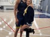 La novia de los Pacers, la novia de Tyrese Haliburton, Jade Jones celebra con ‘My Baby’ después del Juego Crazy 1 Win