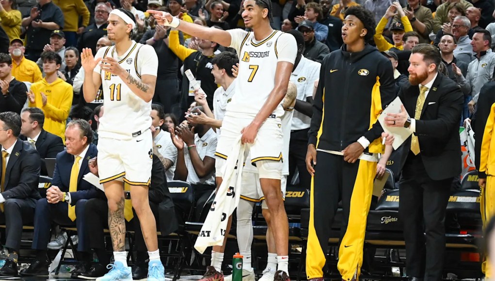 MBB Live Thread: Mizzou busca mantenerse caliente, se enfrenta a Oklahoma en Norman MBB Live Thread: Mizzou busca mantenerse caliente, se enfrenta a Oklahoma en Norman