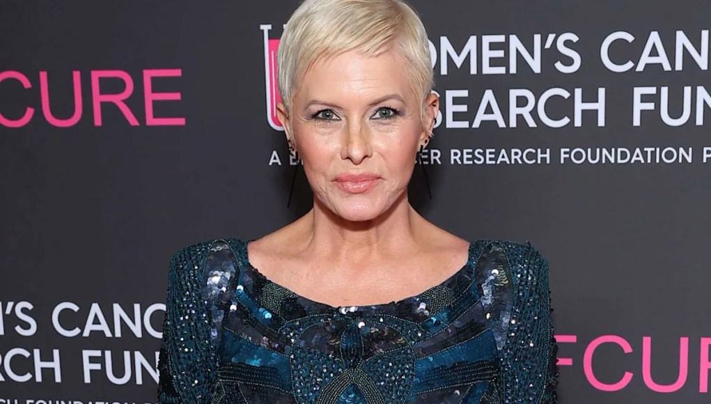 La estrella de «Baywatch», Nicole Eggert, comparte la mastectomía en medio de la batalla del cáncer de mama La estrella de «Baywatch», Nicole Eggert, comparte la mastectomía en medio de la batalla del cáncer de mama