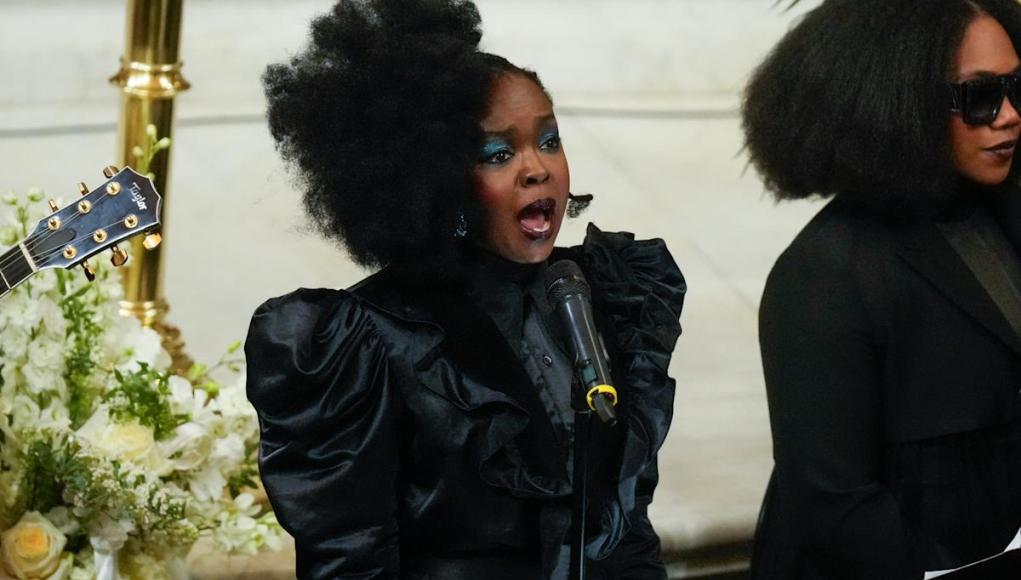 Lauryn Hill y Stevie Wonder Delight en el monumento musical ‘Celebration of Life’ de Roberta Flack Lauryn Hill y Stevie Wonder Delight en el monumento musical ‘Celebration of Life’ de Roberta Flack