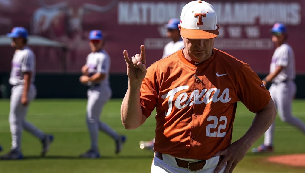 Torneo de béisbol de la NCAA: horario de televisión, actualizaciones de puntaje para Austin Regional Torneo de béisbol de la NCAA: horario de televisión, actualizaciones de puntaje para Austin Regional