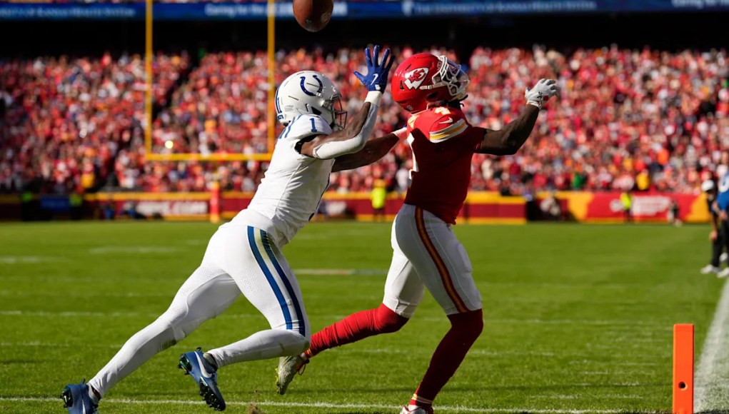 Los Colts activan al DT del Pro Bowl DeForest Buckner para un crucial partido del lunes por la noche contra los 49ers Los Colts activan al DT del Pro Bowl DeForest Buckner para un crucial partido del lunes por la noche contra los 49ers