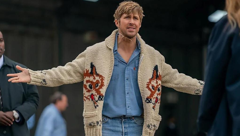 Ryan Gosling acaba de revivir la tendencia de suéter más acogedora que olvidaste Ryan Gosling acaba de revivir la tendencia de suéter más acogedora que olvidaste