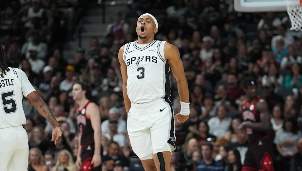 Hilo abierto: El viaje de Keldon Johnson hacia sus primeros playoffs Hilo abierto: El viaje de Keldon Johnson hacia sus primeros playoffs