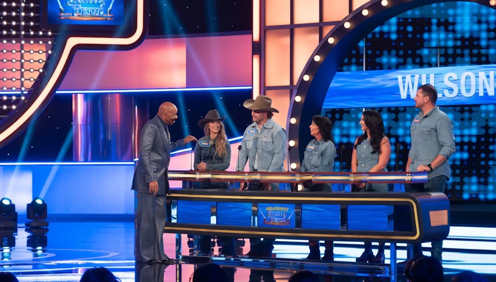 Mira a Lainey Wilson Shock Steve Harvey con su respuesta de NSFW Britney Spears en ‘Celebrity Family Feud’ Mira a Lainey Wilson Shock Steve Harvey con su respuesta de NSFW Britney Spears en ‘Celebrity Family Feud’