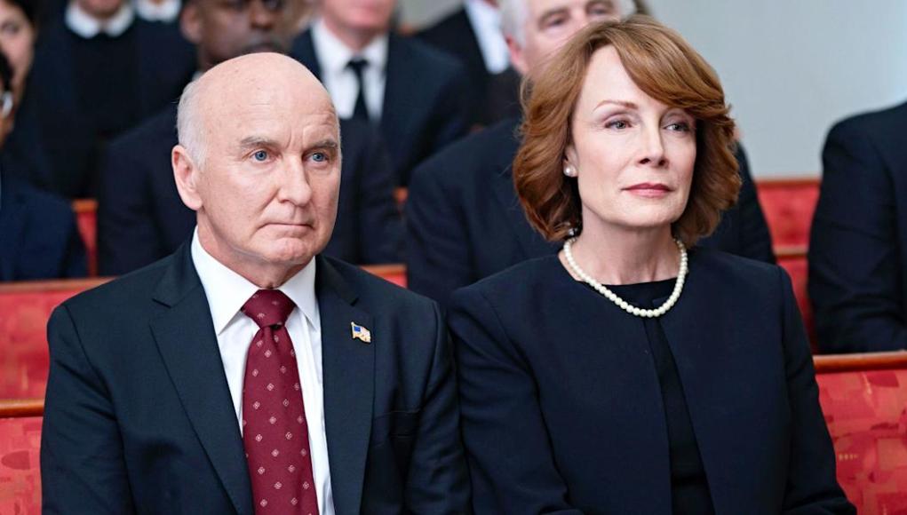 Esta ciencia ficción en dos partes aprobada por Stephen King que se vuelve “aún mejor” es el atracón perfecto para el fin de semana Esta ciencia ficción en dos partes aprobada por Stephen King que se vuelve “aún mejor” es el atracón perfecto para el fin de semana