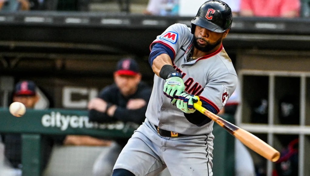 Según los informes, los Cachorros firman a Carlos Santana, agrega oficialmente el lanzador Aaron Cival Off Raves Según los informes, los Cachorros firman a Carlos Santana, agrega oficialmente el lanzador Aaron Cival Off Raves