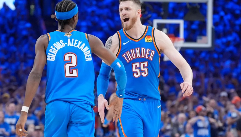 El impacto de Isaiah Hartenstein en las finales de la NBA sigue siendo grande, incluso en medio de los cambios de alineación de truenos El impacto de Isaiah Hartenstein en las finales de la NBA sigue siendo grande, incluso en medio de los cambios de alineación de truenos