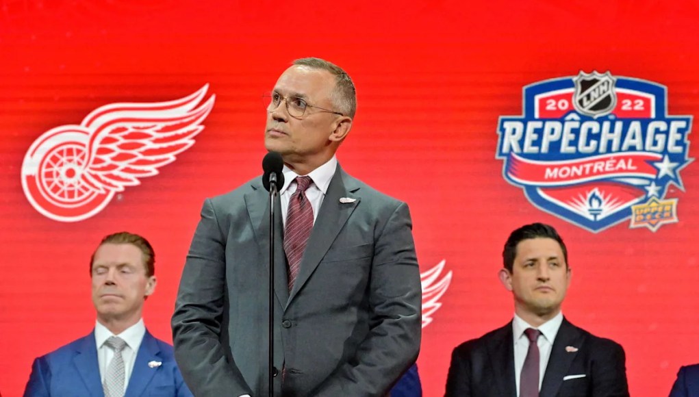A pesar de los movimientos fuera de temporada de Detroit, Red Wings parecen preparados para otra temporada mediocre A pesar de los movimientos fuera de temporada de Detroit, Red Wings parecen preparados para otra temporada mediocre