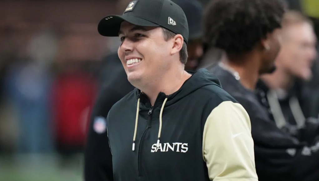 Los Saints acaban de sortear de puntillas una regla de la NFL para contratar a un agente libre clave que podría ser titular para ellos en 2026. Los Saints acaban de sortear de puntillas una regla de la NFL para contratar a un agente libre clave que podría ser titular para ellos en 2026.