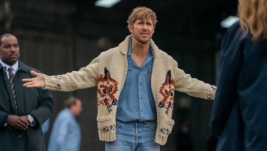 Ryan Gosling acaba de revivir la tendencia de suéter más acogedora que olvidaste Ryan Gosling acaba de revivir la tendencia de suéter más acogedora que olvidaste