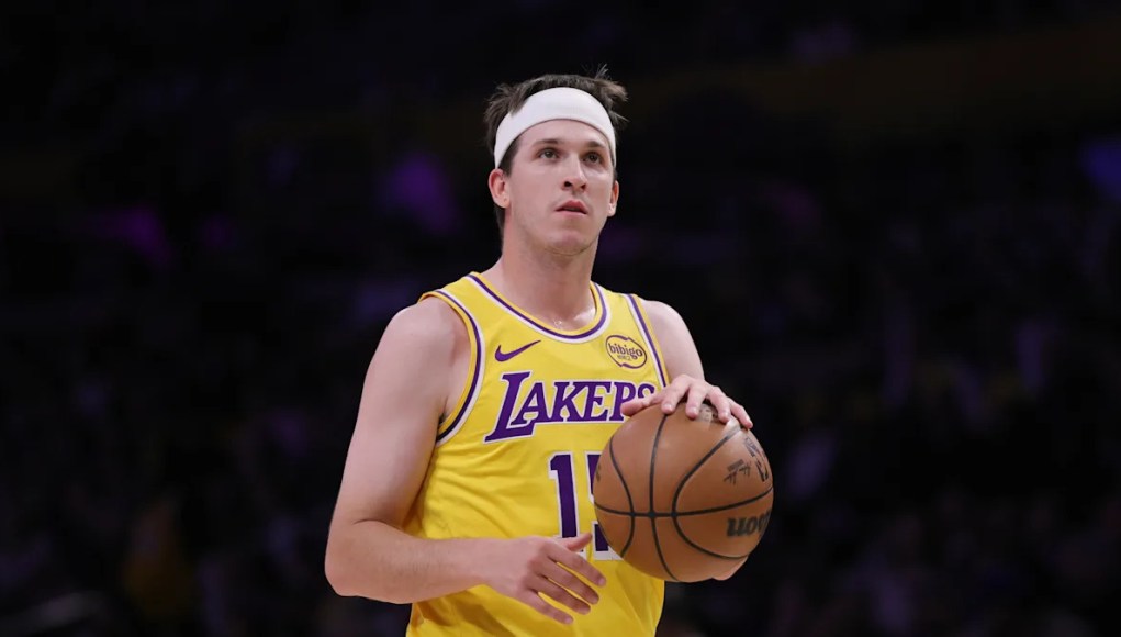 Austin Reaves de los Lakers se perderá el resto de la temporada regular por una distensión en el oblicuo Austin Reaves de los Lakers se perderá el resto de la temporada regular por una distensión en el oblicuo
