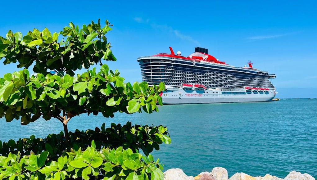 Los huéspedes de Virgin Voyages están furiosos después de terminar en Canadá por las Bermudas debido a un cambio de último minuto Los huéspedes de Virgin Voyages están furiosos después de terminar en Canadá por las Bermudas debido a un cambio de último minuto