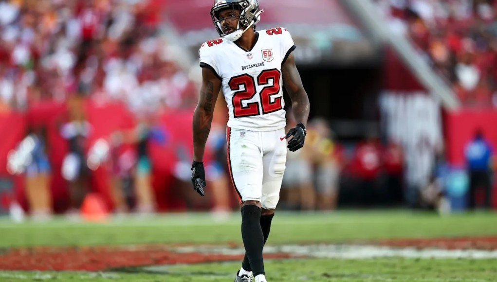 Los Patriots firman al esquinero Kindle Vildor con un contrato de 1 año Los Patriots firman al esquinero Kindle Vildor con un contrato de 1 año