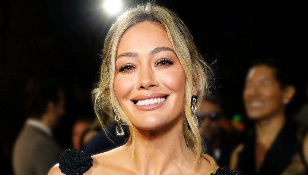 Hilary Duff lanza su nuevo y picante sencillo ‘Roommates’ Hilary Duff lanza su nuevo y picante sencillo ‘Roommates’