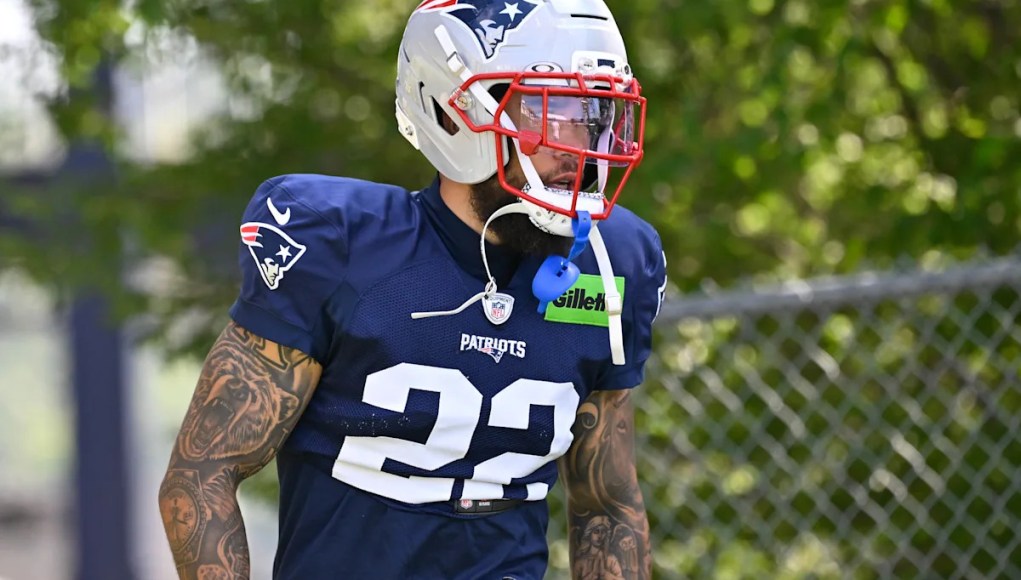 Patriots DB recientemente lanzado podría ser justo lo que los 49ers están buscando Patriots DB recientemente lanzado podría ser justo lo que los 49ers están buscando