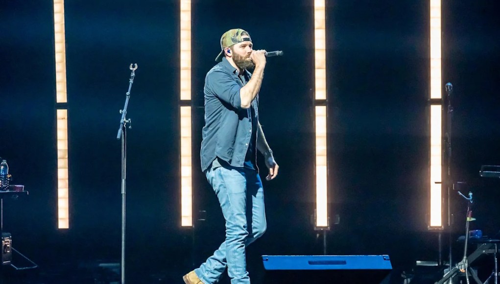 Todo lo que jugó la estrella del country en Acrisure Arena Todo lo que jugó la estrella del country en Acrisure Arena