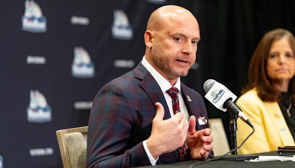PJ Fleck espera que la mayoría de los titulares de los Gophers se queden; Sus jugadores parecen menos seguros PJ Fleck espera que la mayoría de los titulares de los Gophers se queden; Sus jugadores parecen menos seguros