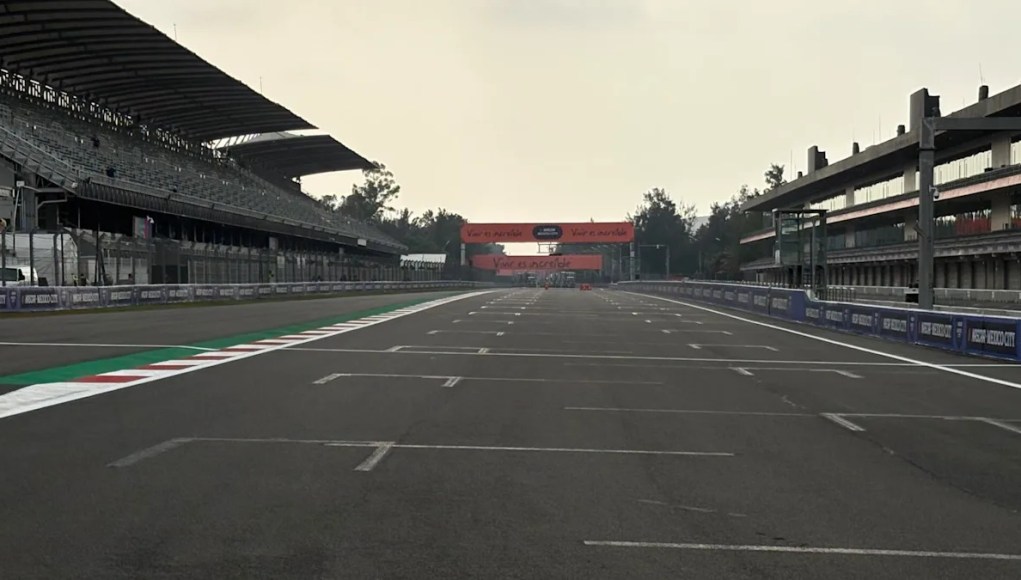 Calendario del sábado de NASCAR en el Autodromo Hermanos Rodríguez de la Ciudad de México Calendario del sábado de NASCAR en el Autodromo Hermanos Rodríguez de la Ciudad de México