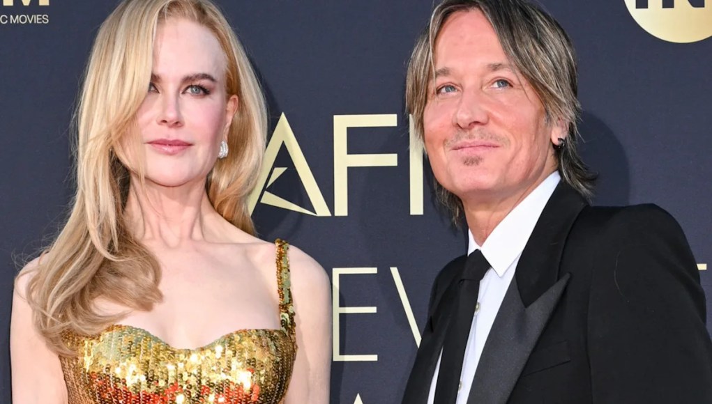Se informa que Nicole Kidman se está ‘apoyando’ en el ex coprotagonista rompecorazones en medio de rumores de que Keith Urban se volvió a conectar con JLo: han estado hablando ‘todos los días’ Se informa que Nicole Kidman se está ‘apoyando’ en el ex coprotagonista rompecorazones en medio de rumores de que Keith Urban se volvió a conectar con JLo: han estado hablando ‘todos los días’