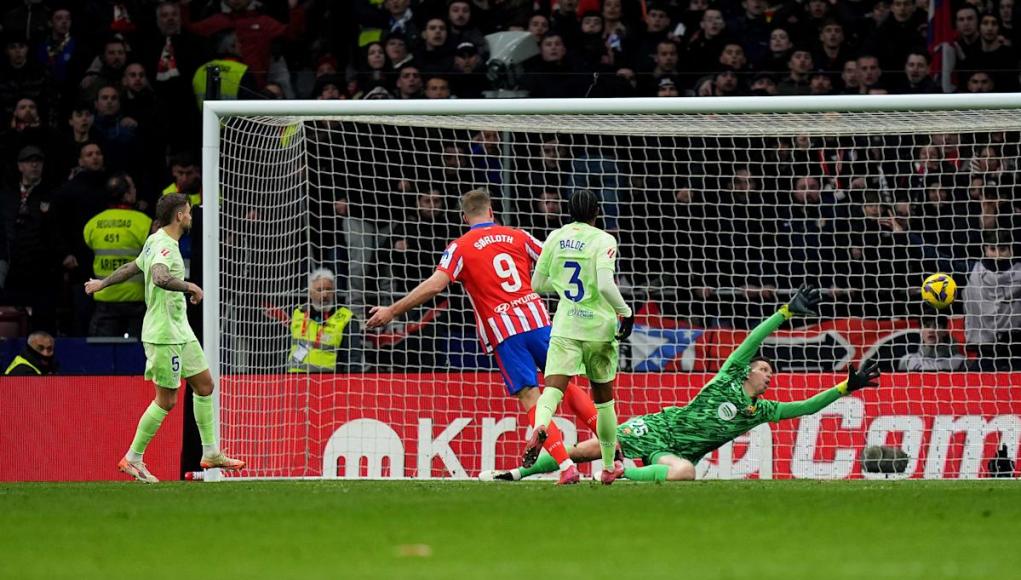 Foto: Por qué los fanáticos de Barcelona están furiosos durante el choque del Atlético Foto: Por qué los fanáticos de Barcelona están furiosos durante el choque del Atlético