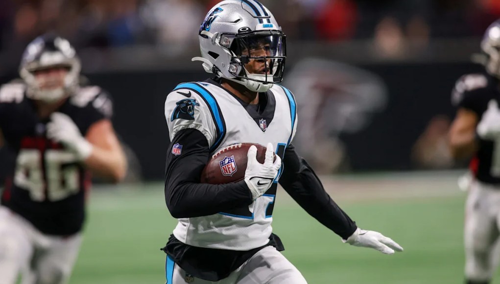 Los Falcons elaboraron la ex selección de draft top 10, por informe Los Falcons elaboraron la ex selección de draft top 10, por informe