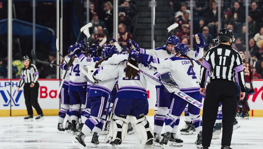 Minnesota derrota a Montreal 5-4 en tiempo extra en el primer juego salvaje de la serie de playoffs Minnesota derrota a Montreal 5-4 en tiempo extra en el primer juego salvaje de la serie de playoffs