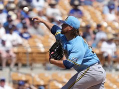 Hilo del juego n.° 2: Cerveceros de Milwaukee (1-0) contra Medias Blancas de Chicago (0-1)