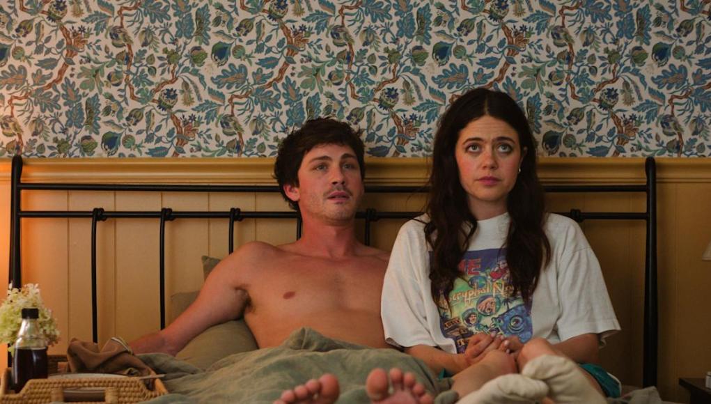 Molly Gordon secuestra a Logan Lerman en ‘¡Oh, hola!’ tráiler. Los fanáticos todavía están de su lado. Molly Gordon secuestra a Logan Lerman en ‘¡Oh, hola!’ tráiler. Los fanáticos todavía están de su lado.