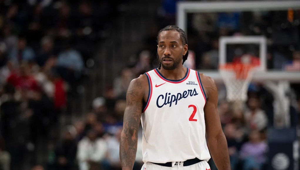 Kawhi Leonard cuestiona casualmente el estatus de contendiente de los Clippers después del receso del Juego de Estrellas: «Creo que ya se acabó» Kawhi Leonard cuestiona casualmente el estatus de contendiente de los Clippers después del receso del Juego de Estrellas: «Creo que ya se acabó»