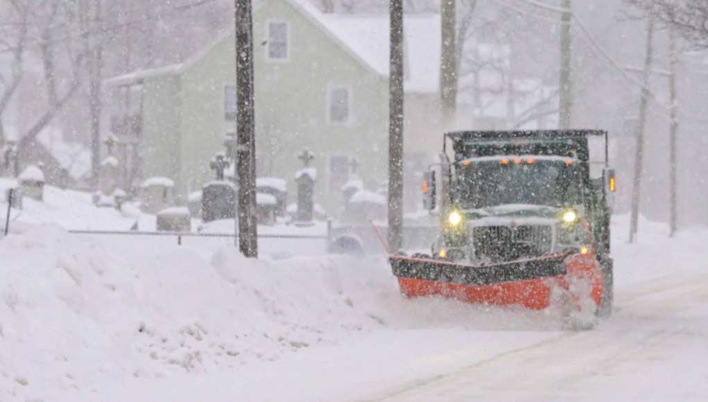 Advertencia de fuertes nevadas para Colorado, Montana y Wyoming a medida que emergen 2 pies de nieve y vientos de 45 mph Advertencia de fuertes nevadas para Colorado, Montana y Wyoming a medida que emergen 2 pies de nieve y vientos de 45 mph