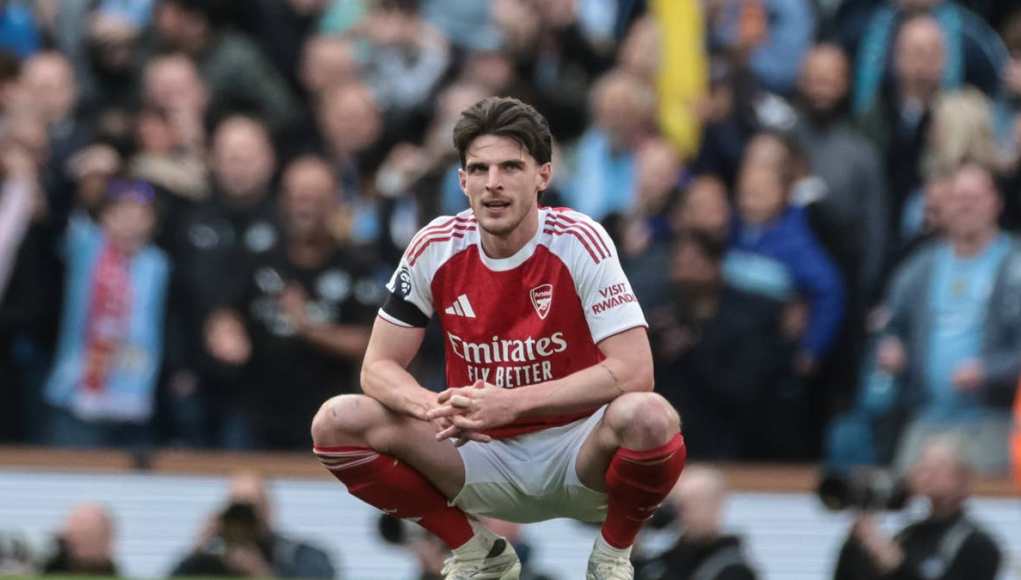 Gary Neville critica a Declan Rice por los comentarios posteriores al partido tras la derrota del Manchester City Gary Neville critica a Declan Rice por los comentarios posteriores al partido tras la derrota del Manchester City