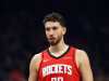Alperen Sengun promete intensidad contra los Lakers en el crucial enfrentamiento del quinto juego