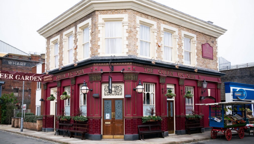 La leyenda de Blake’s 7 y EastEnders muere a los 79 años La leyenda de Blake’s 7 y EastEnders muere a los 79 años