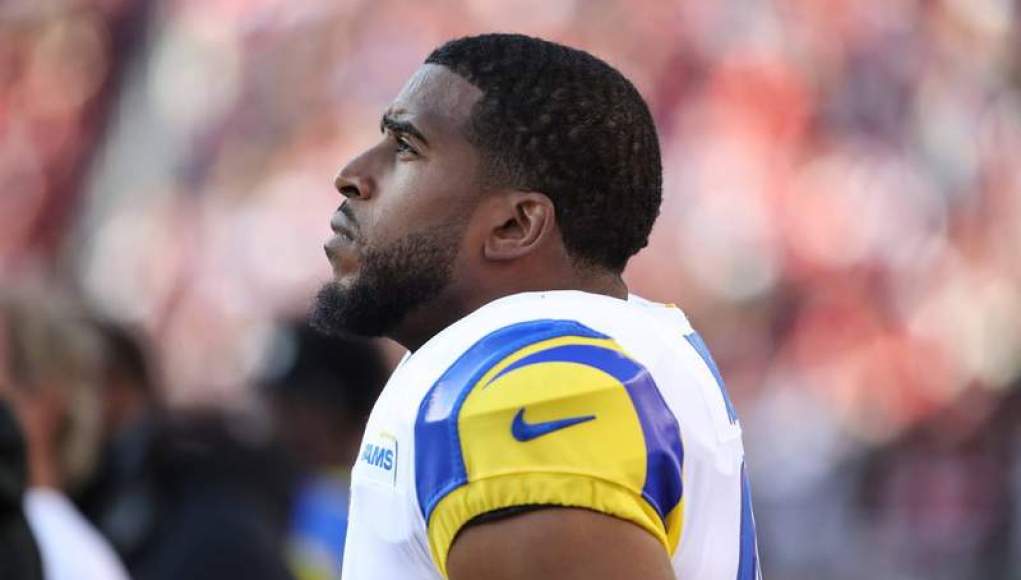 Bobby Wagner pide a sus familiares que cambien su nombre después de recibir un doctorado del estado de Utah Bobby Wagner pide a sus familiares que cambien su nombre después de recibir un doctorado del estado de Utah