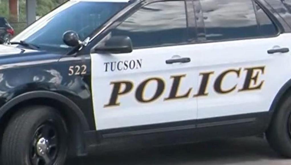 Centro comercial de Tucson evacuado después de que dos personas fueran baleadas Centro comercial de Tucson evacuado después de que dos personas fueran baleadas