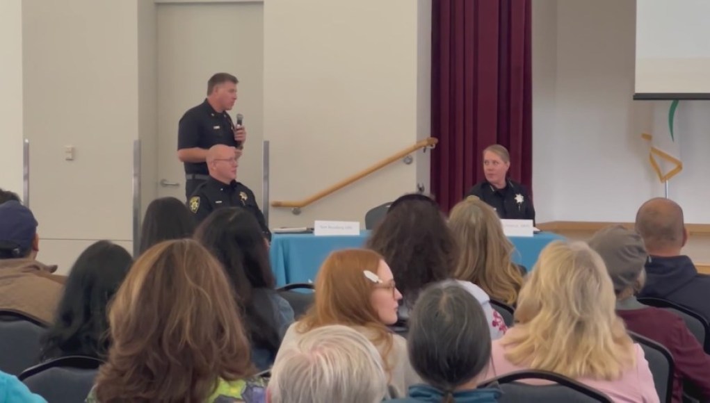 Los funcionarios de San Ramón instan a estar preparados en medio de un aumento de enjambres de terremotos Los funcionarios de San Ramón instan a estar preparados en medio de un aumento de enjambres de terremotos