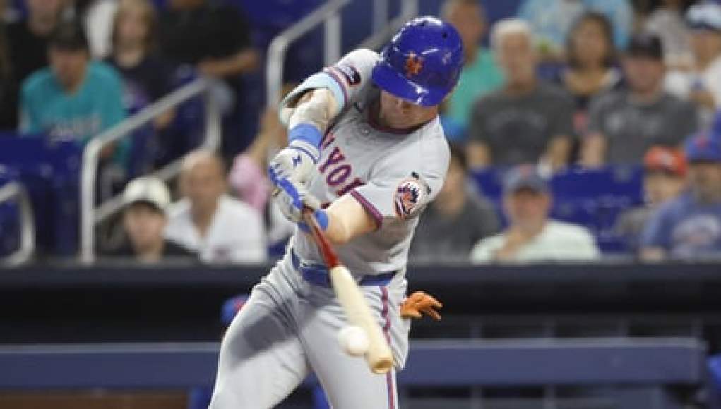 Mets barridos por Marlins después de que Devin Williams permitiera grand slam en la novena entrada Mets barridos por Marlins después de que Devin Williams permitiera grand slam en la novena entrada