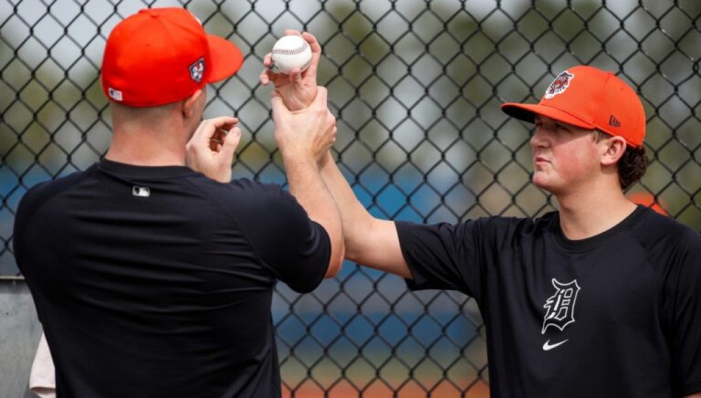 Los Tigres pierden al lanzador con efectividad de 3.15 para todo 2026 por lesión Los Tigres pierden al lanzador con efectividad de 3.15 para todo 2026 por lesión