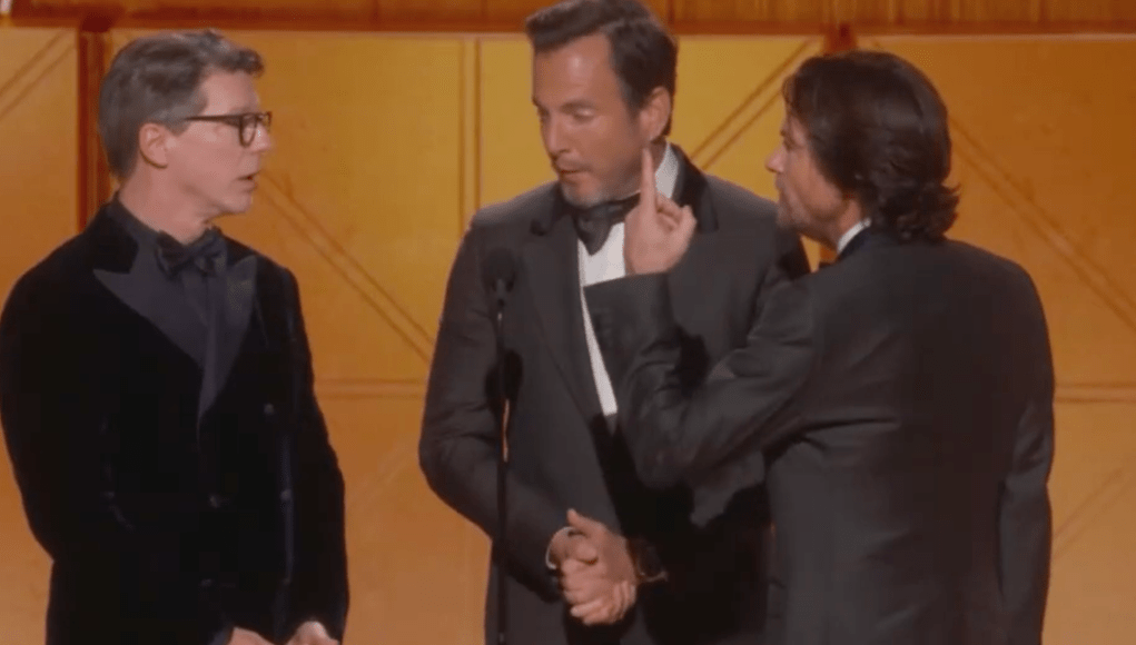 Jason Bateman intenta hacer que la categoría ‘Mejor actriz’ sea todo sobre él en los Globos de Oro Jason Bateman intenta hacer que la categoría ‘Mejor actriz’ sea todo sobre él en los Globos de Oro