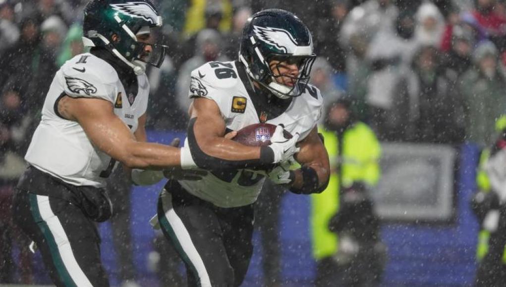 Cowboys y Eagles nombrados los mejores lugares de aterrizaje para el corredor superestrella de los Browns con 23 capturas Cowboys y Eagles nombrados los mejores lugares de aterrizaje para el corredor superestrella de los Browns con 23 capturas